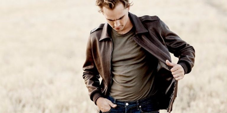 What Should You Wear Under a Leather Jacket To Look Awesome?